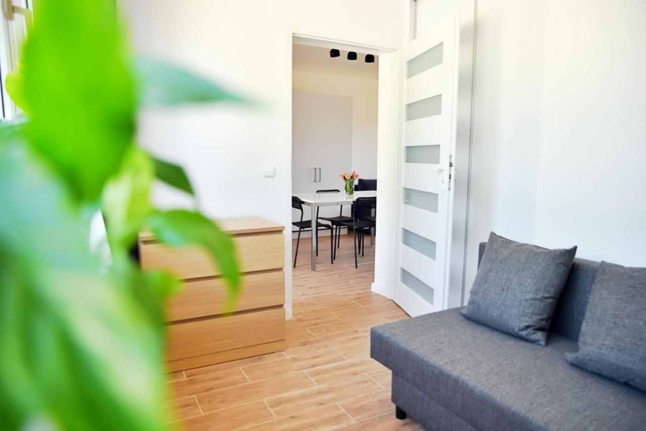 Apartamenty Lotnisko Leszno Leszno  Exterior photo